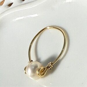 Genuine freshwater White Pearl Gold wire wrapped Ring size 7 handmade